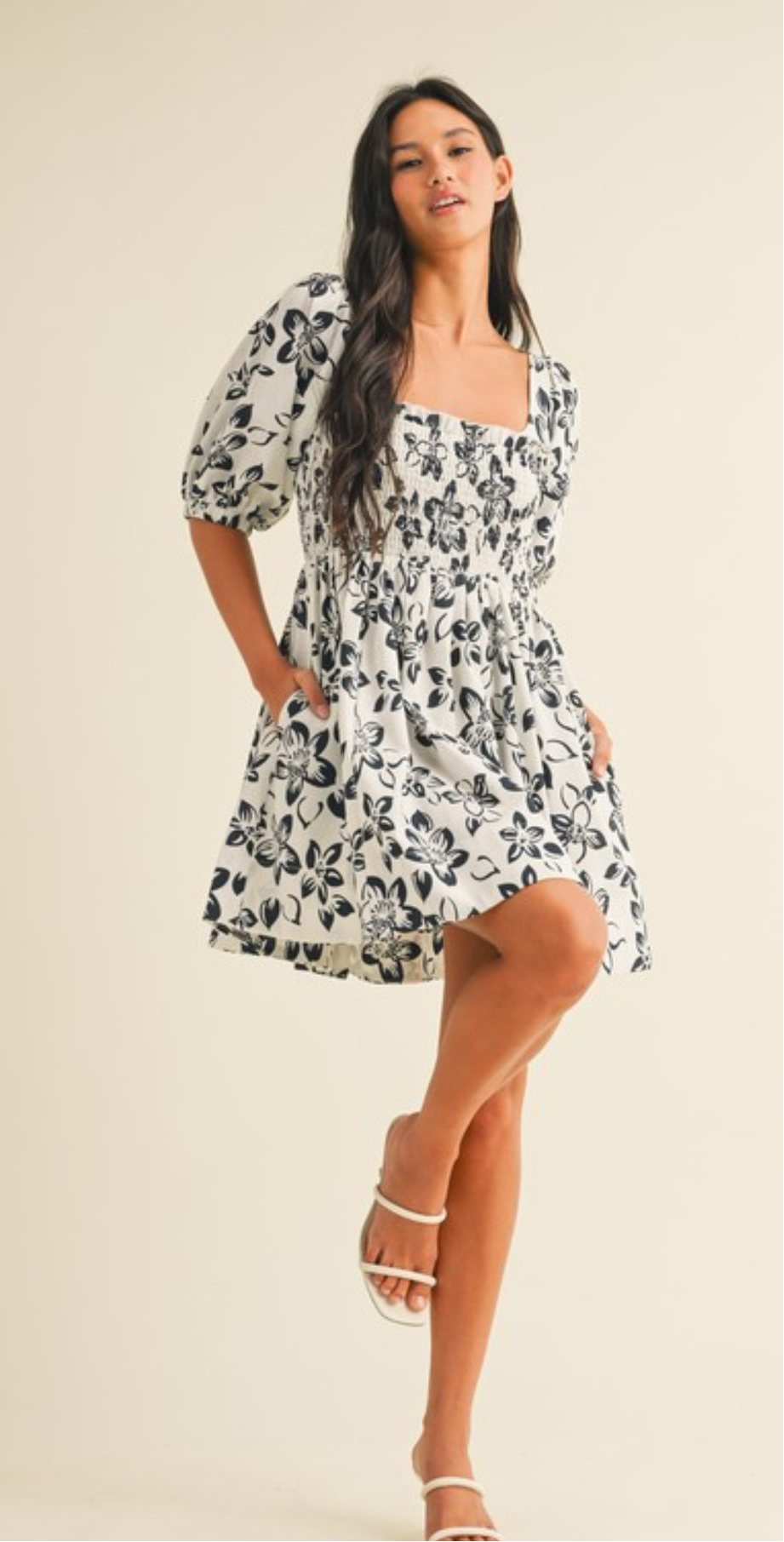Floral Printed Puff Sleeve Open Back Dress